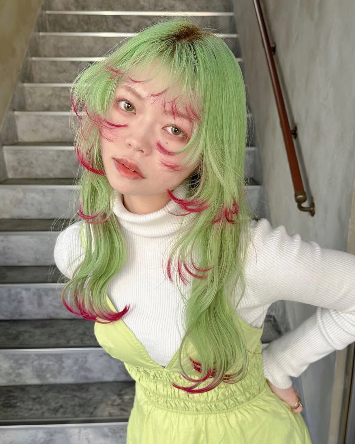 lime green × betty pink